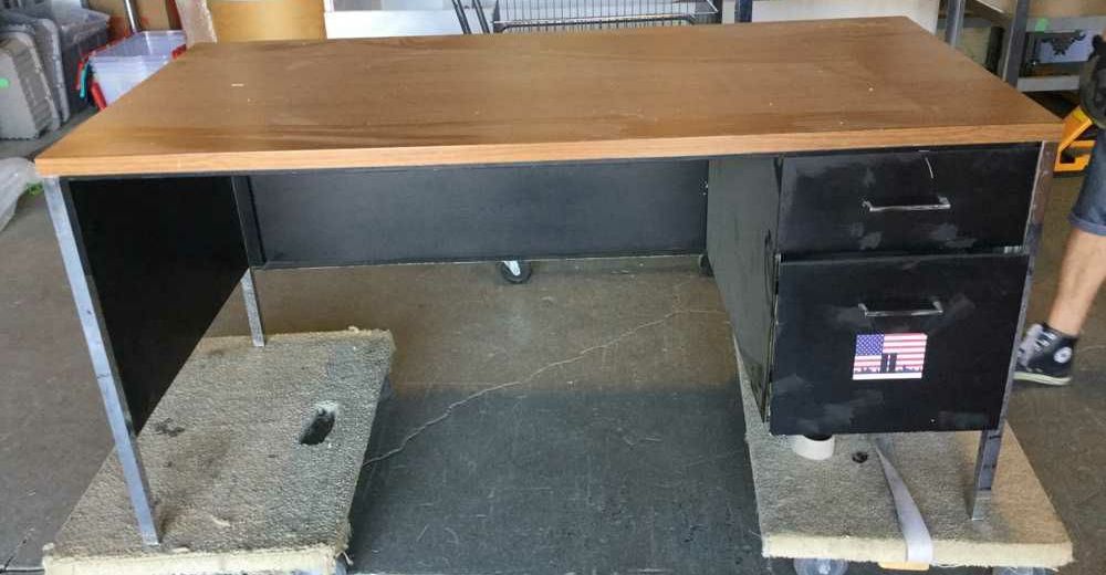 Furnishings, Dark Tone Wood, Black, Metal, Wood
