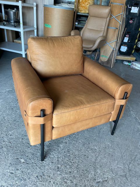 Furnishings, Leather Armchair, Peach, Black, Leather