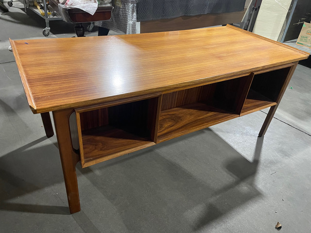 Furnishings, Light Tone Wood, Wood