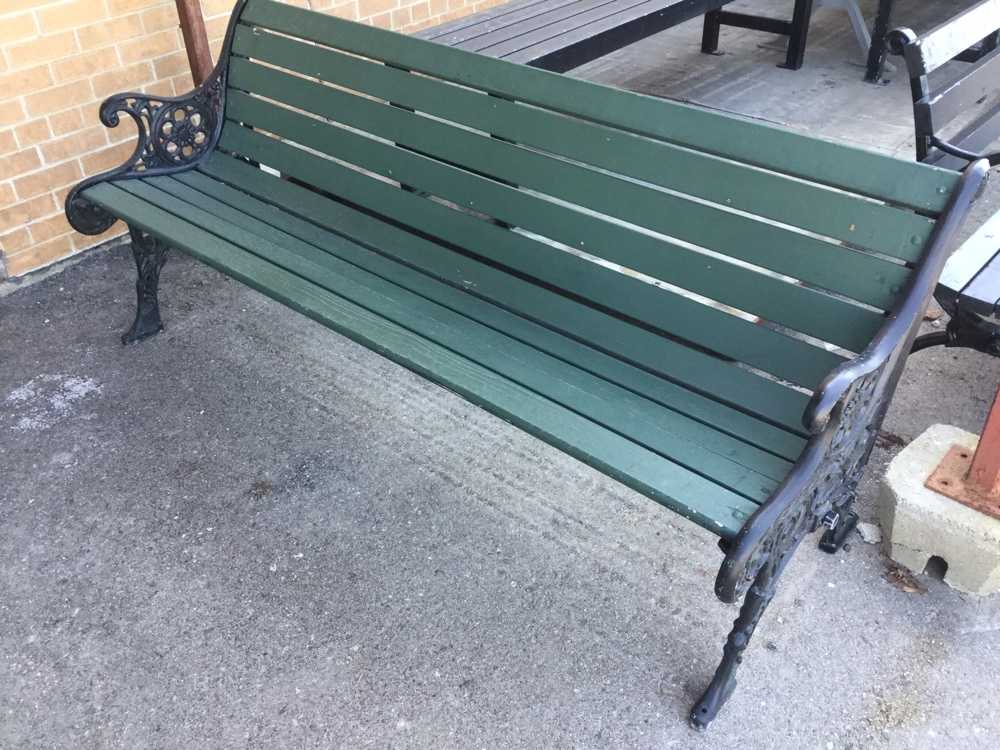 Outdoors & Greenery, 72" W, 24" D, 34" H, Green, Wood, Iron