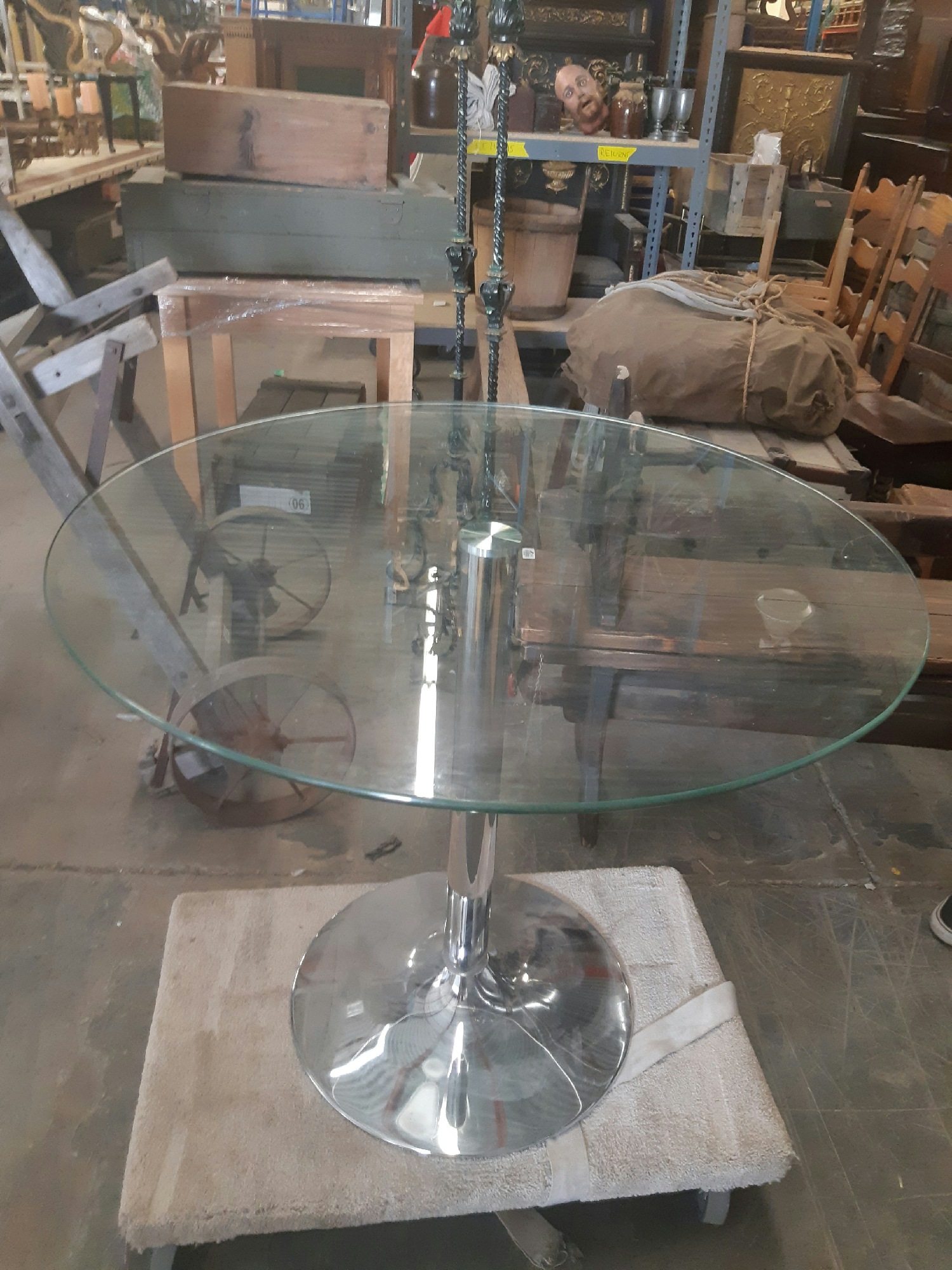 Furnishings, 35" W, Clear, Silver