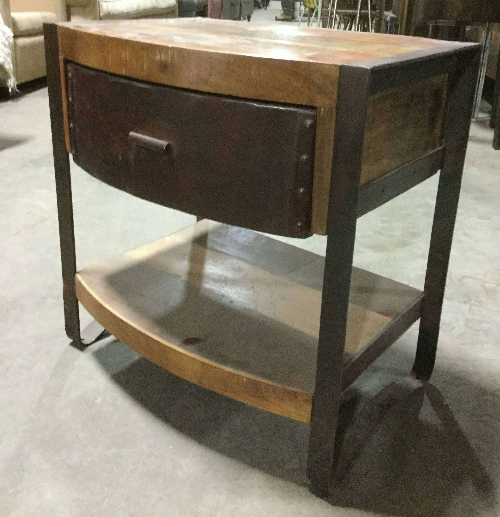 Furnishings, 23.5"W, 16.5"D, 24" H, Brown