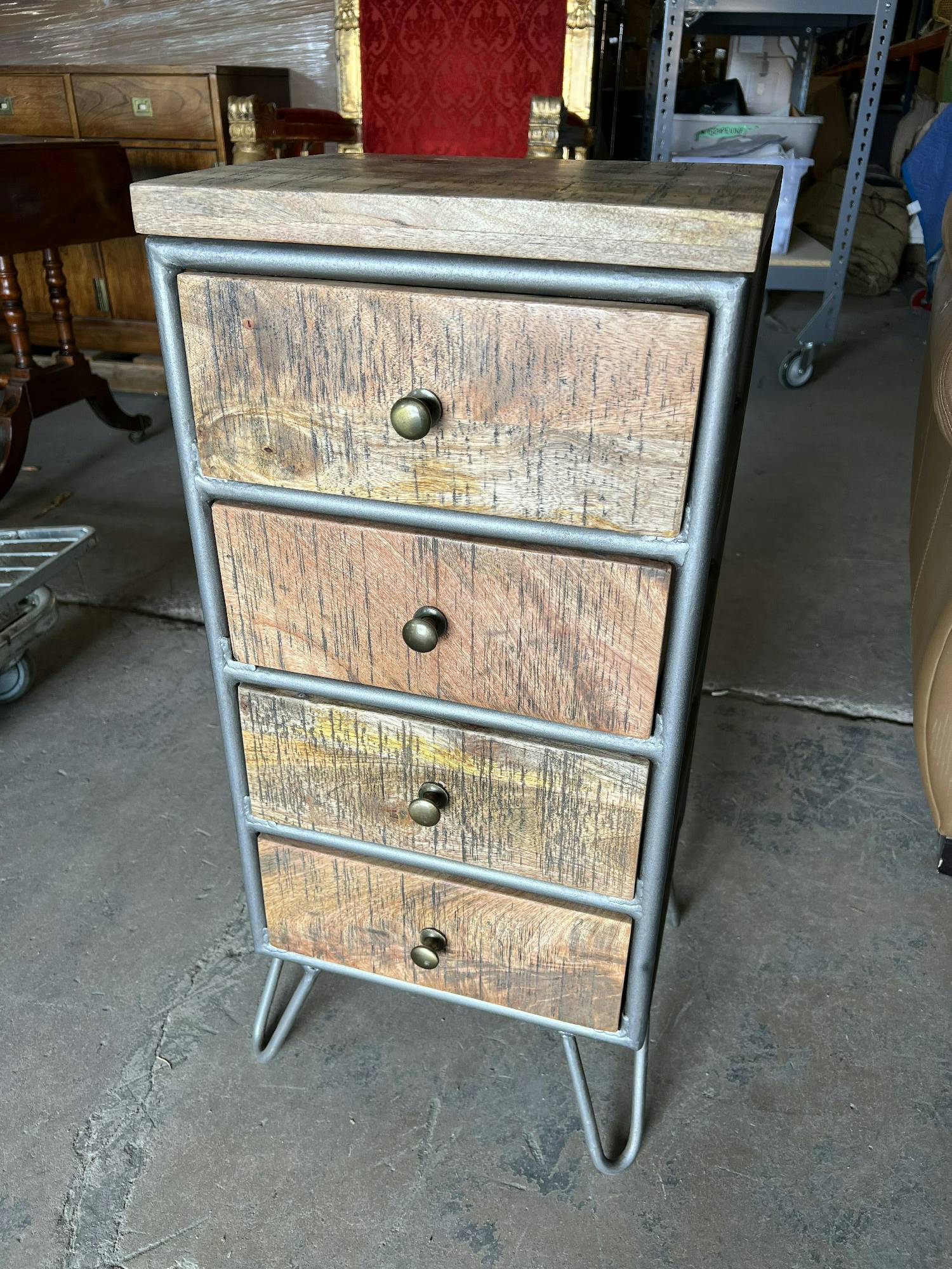 Furnishings, Laminate wood night table with 4 drawers, Brown, Grey, Bronze, Laminate, Metal